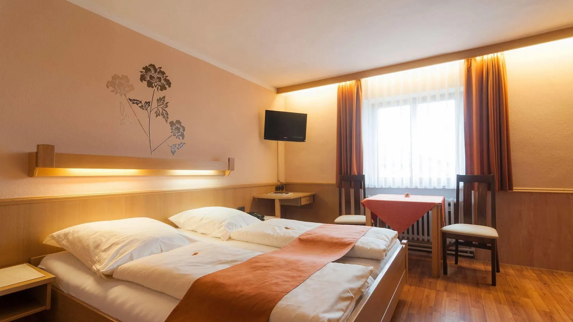 **  Hotel Rothenburger Hof Rothenburg ob der Tauber Deutschland